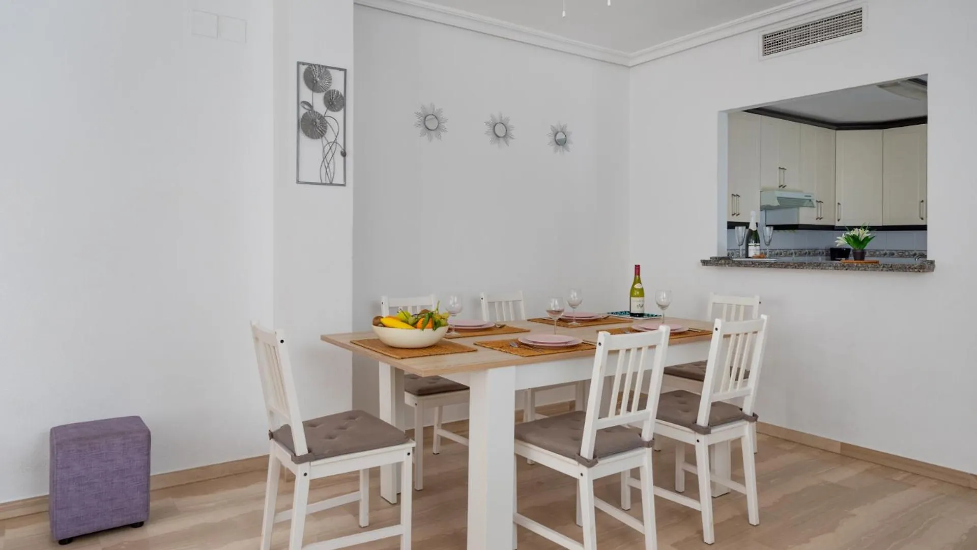 3 Bedroom, Sea Front & Sea View, Plunge Pool Fuengirola Apartamento